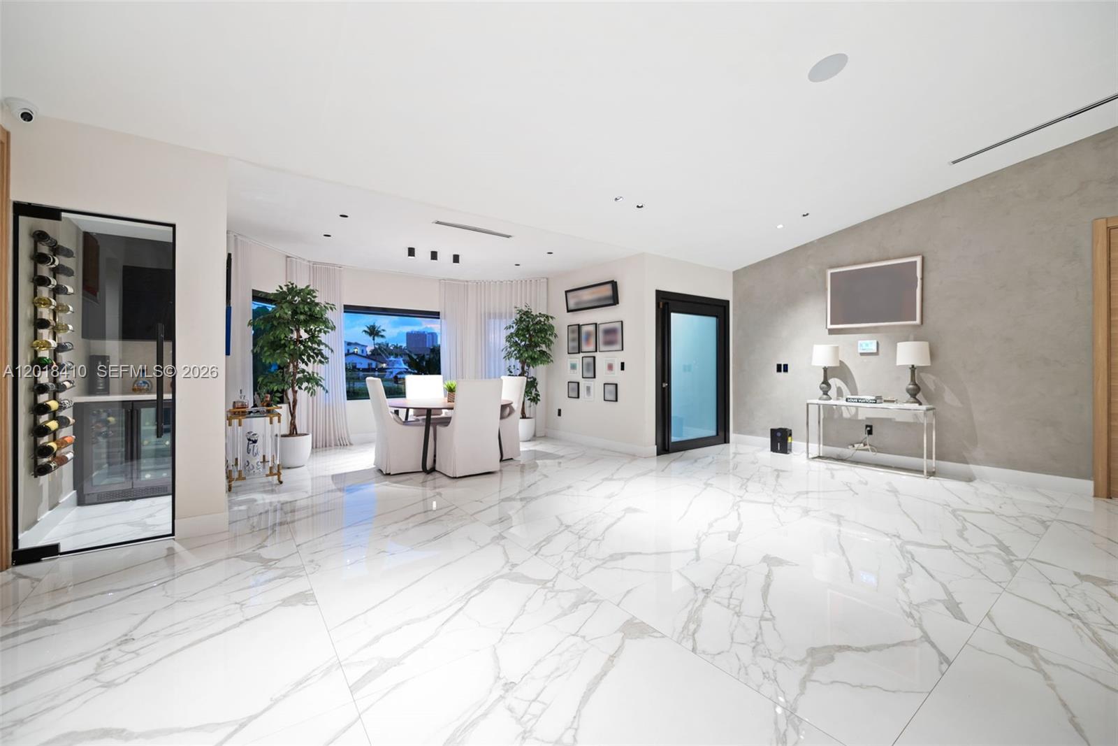 EASTERN SHORES - Residential