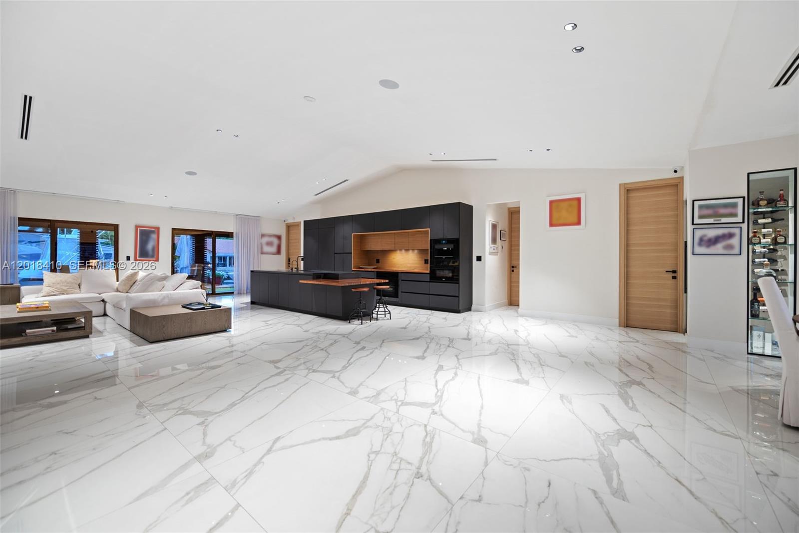 EASTERN SHORES - Residential