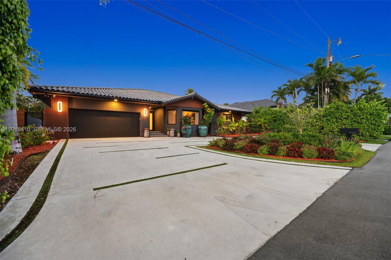 EASTERN SHORES - Residential