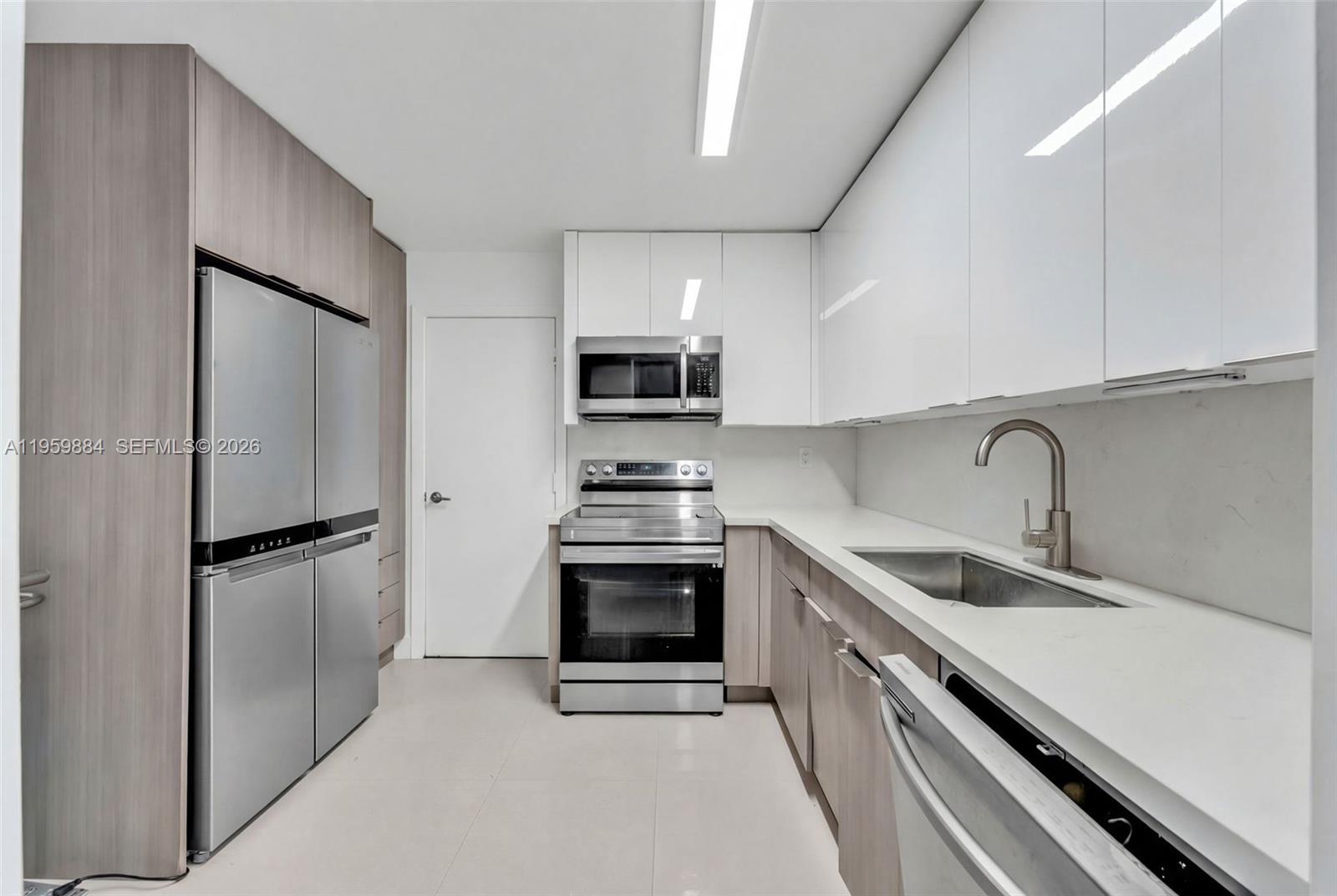 ST REGIS APTS CONDO - Residential