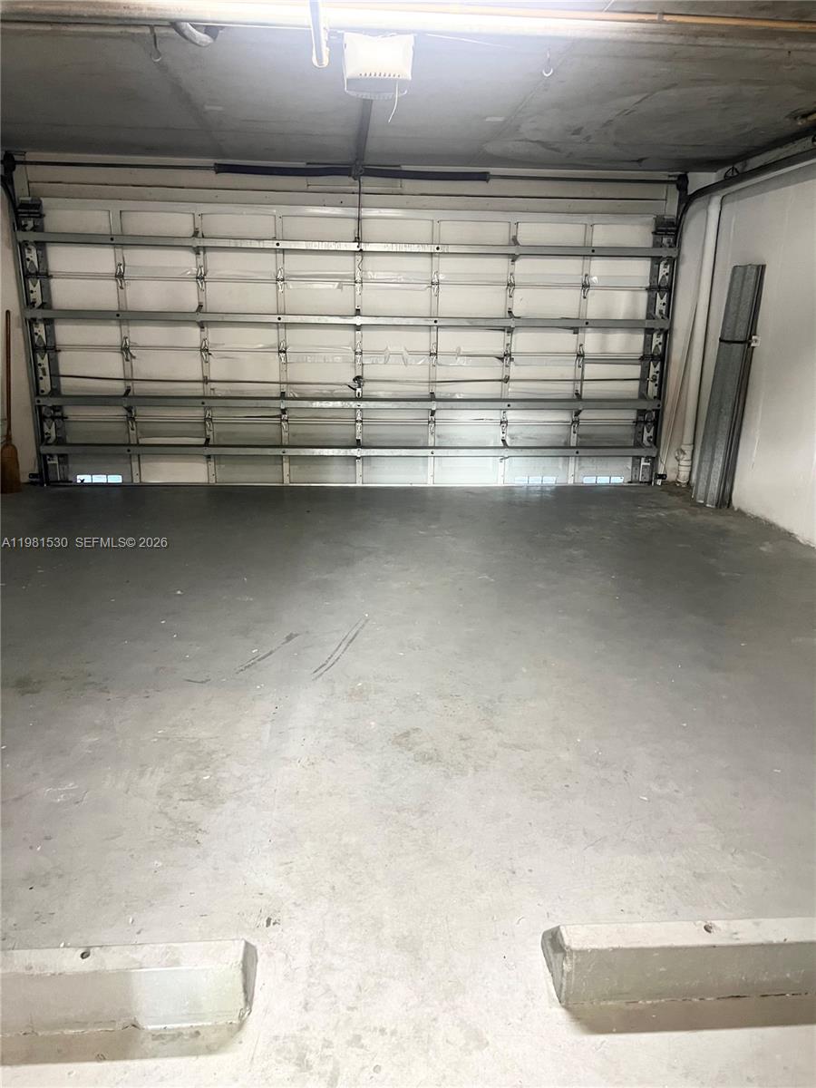 AVENTI AT AVENTURA CONDO - Residential Lease