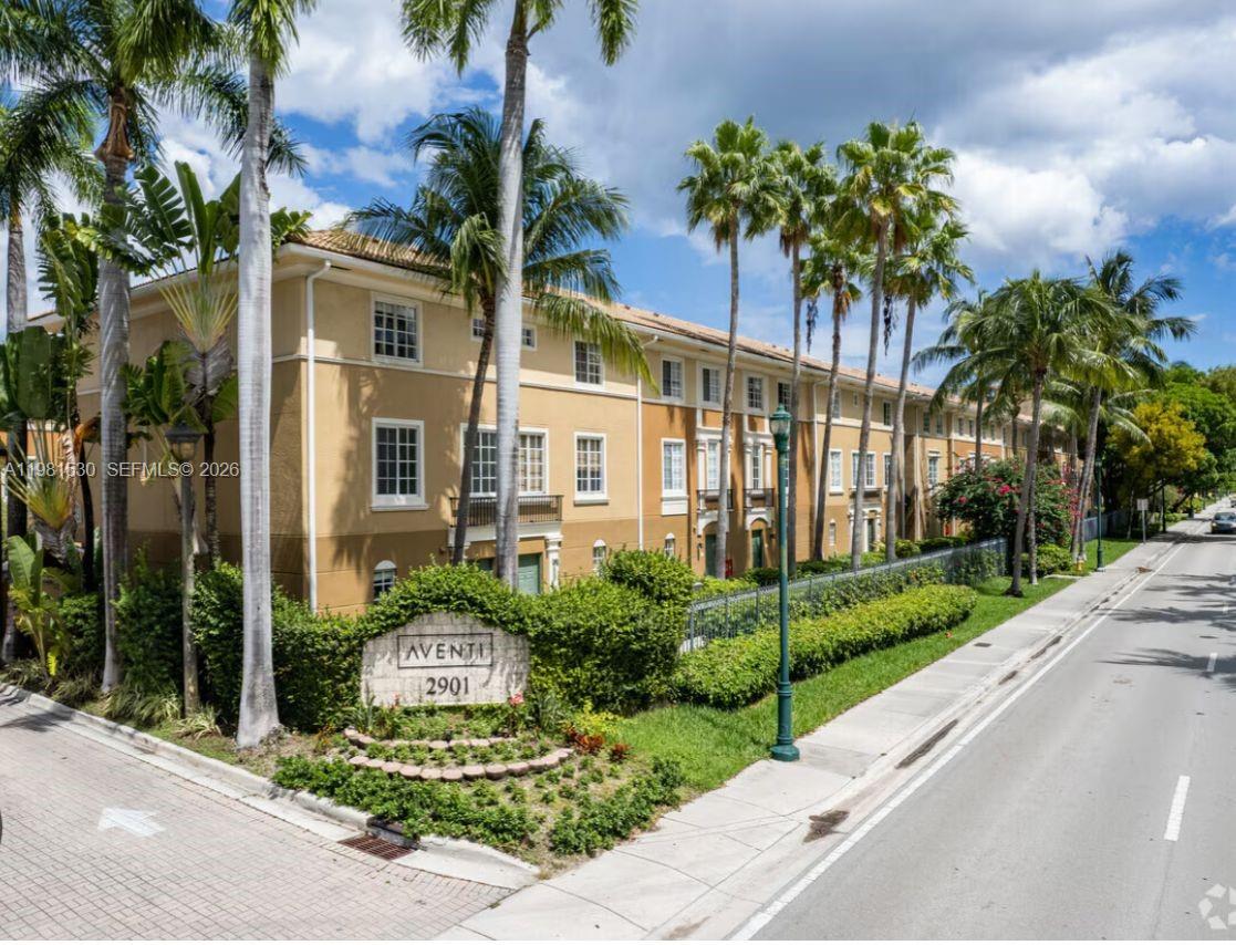 AVENTI AT AVENTURA CONDO - Residential Lease