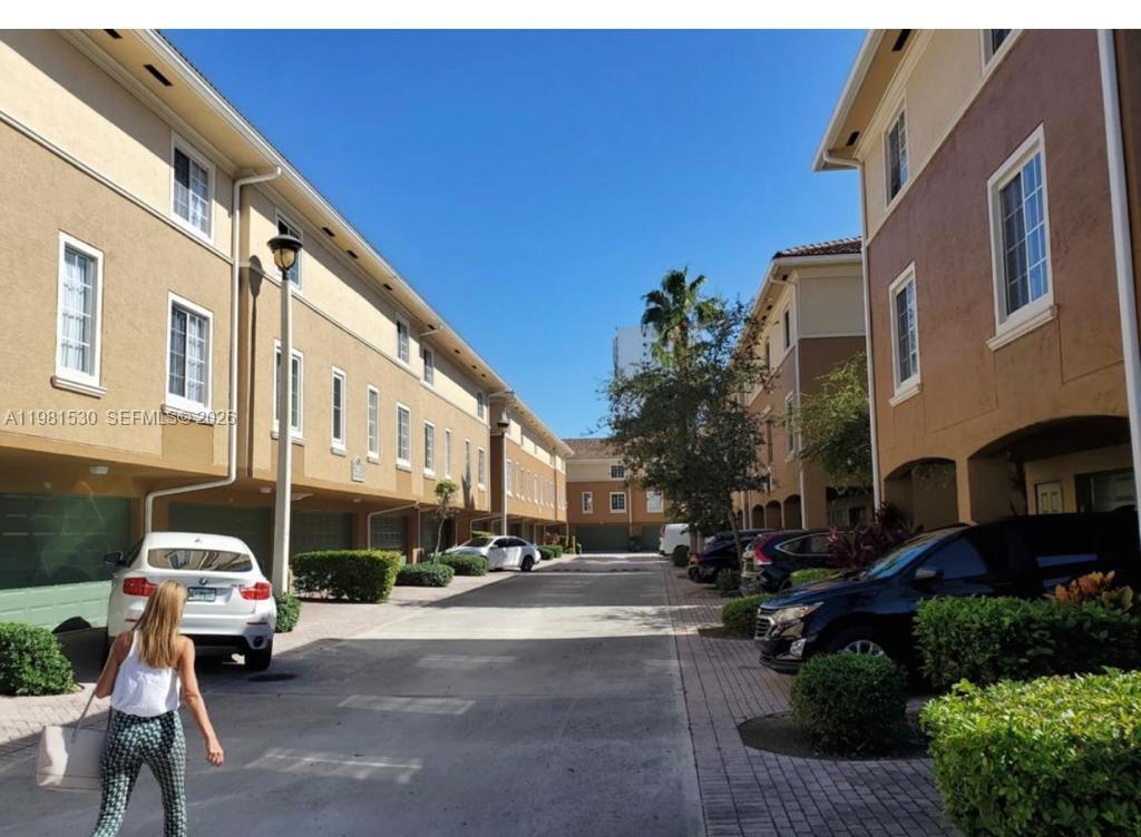 AVENTI AT AVENTURA CONDO - Residential Lease
