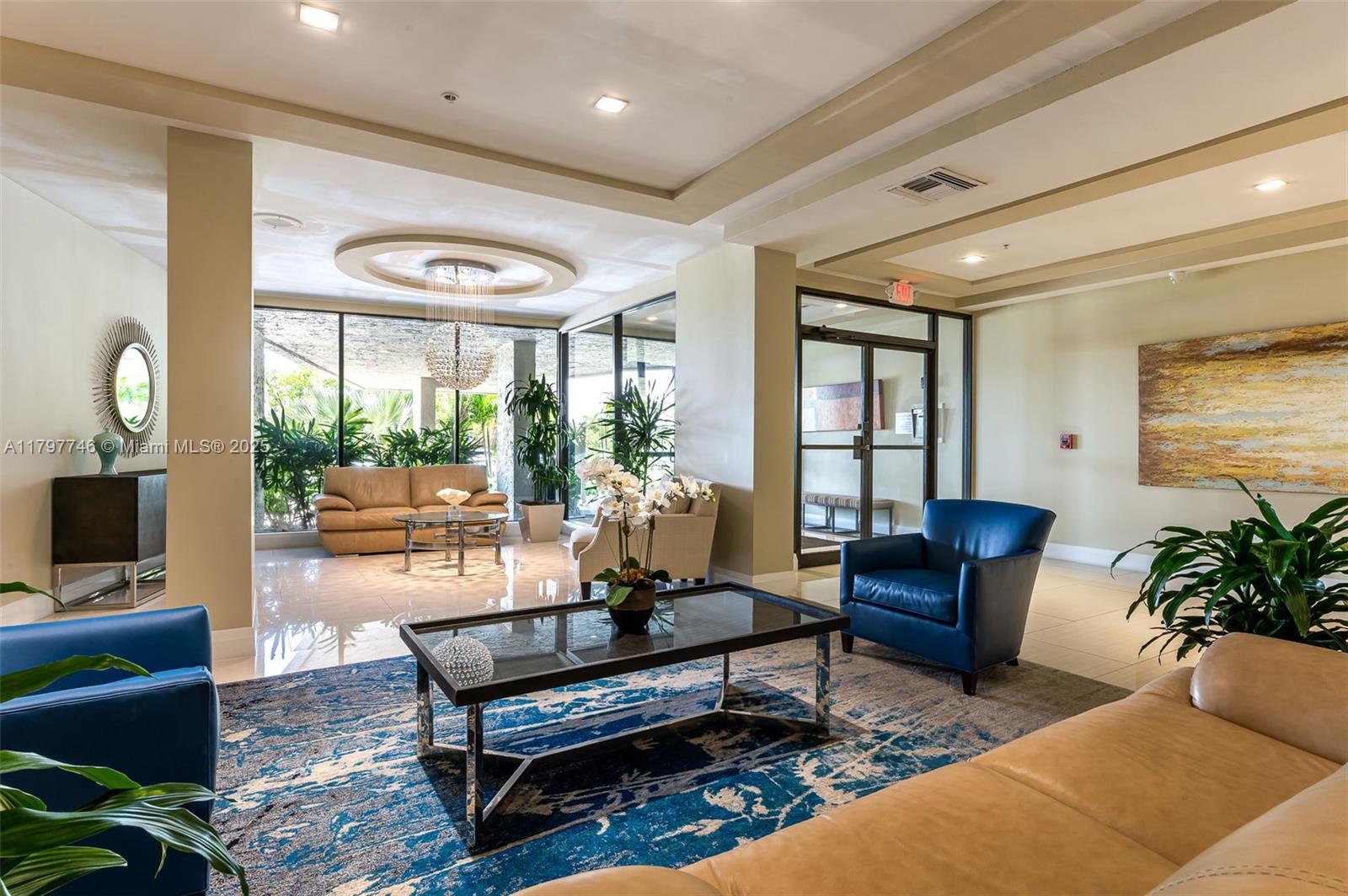 REGENCY HIGHLAND - Residential Lease