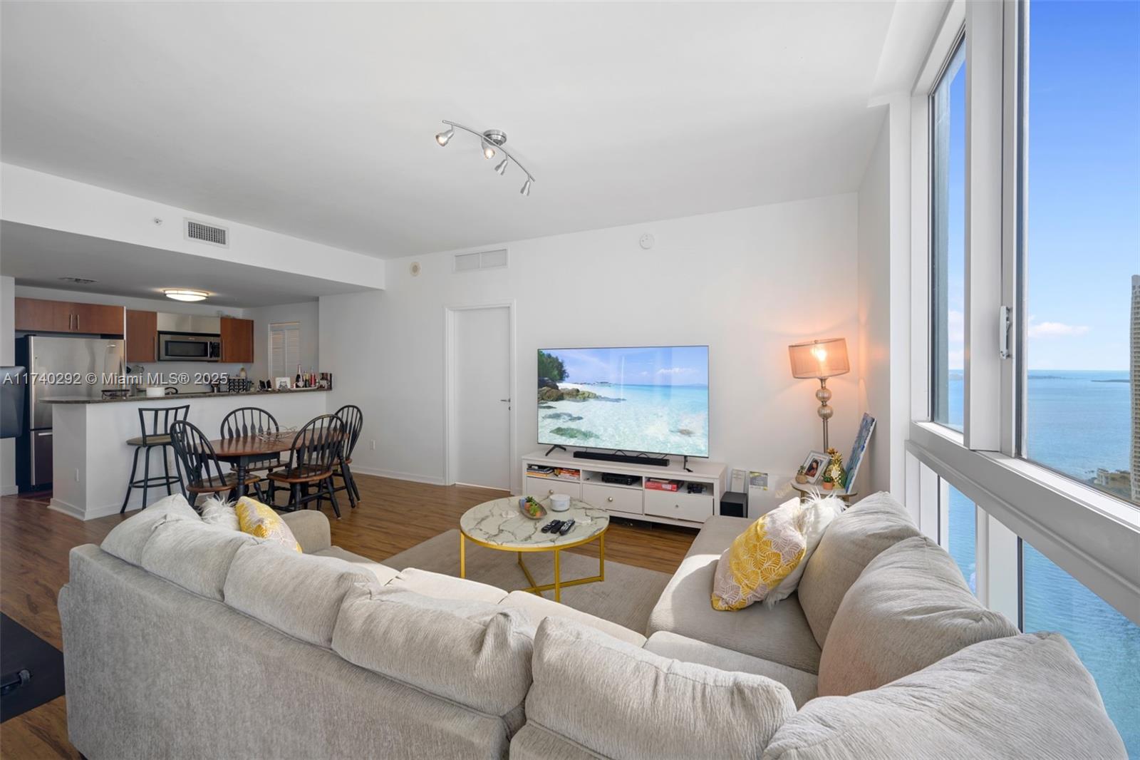 Rental Property at 300 S Biscayne Blvd T-2704, Miami, Broward County, Florida - Bedrooms: 2 
Bathrooms: 2  - $3,600 MO.