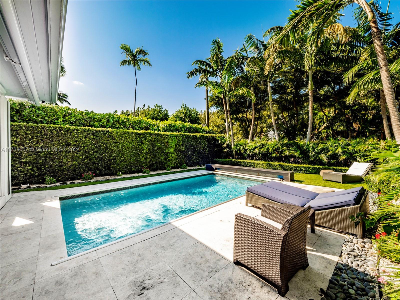 NAUTILUS SUB - Residential Lease