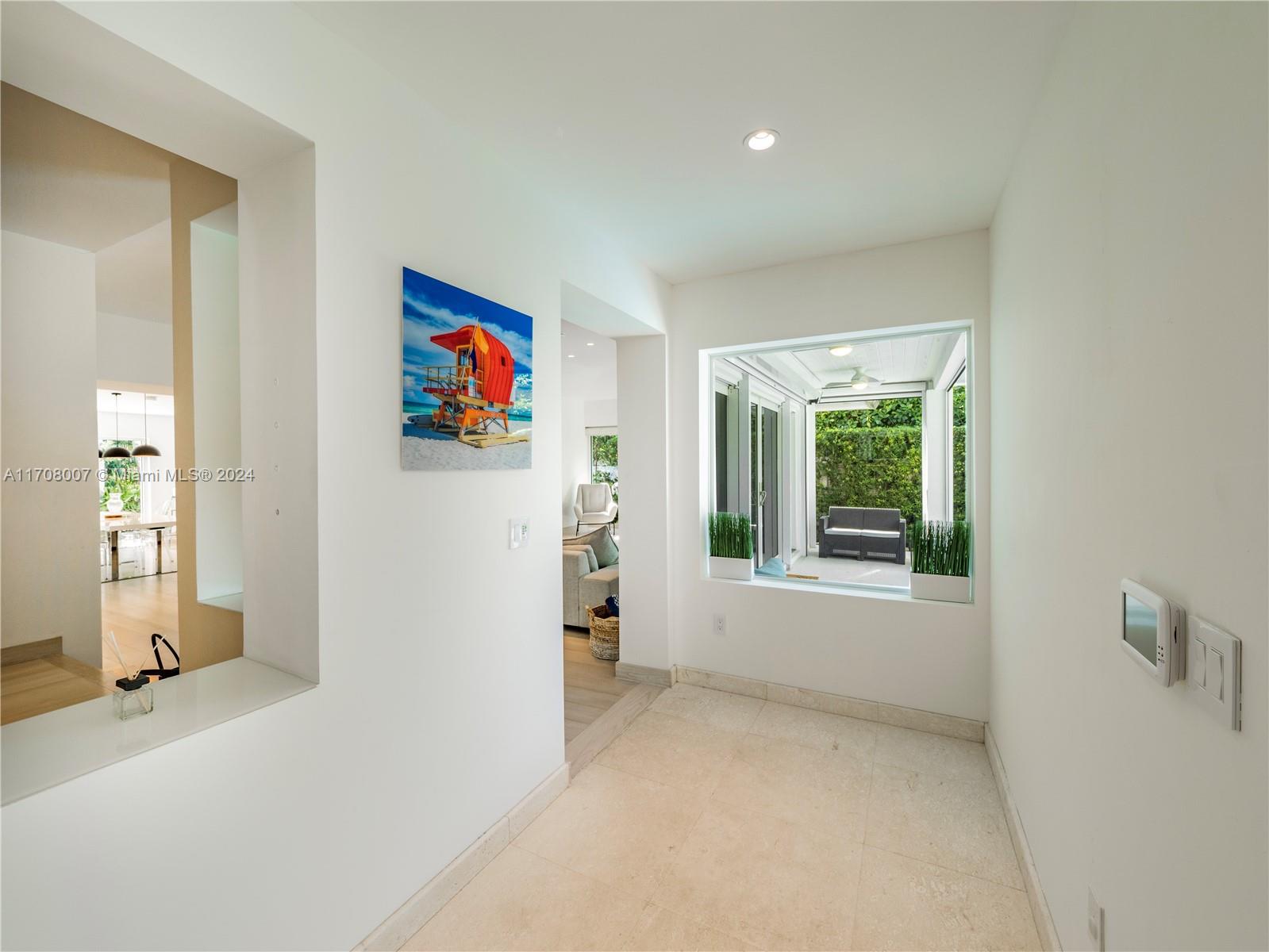 NAUTILUS SUB - Residential Lease