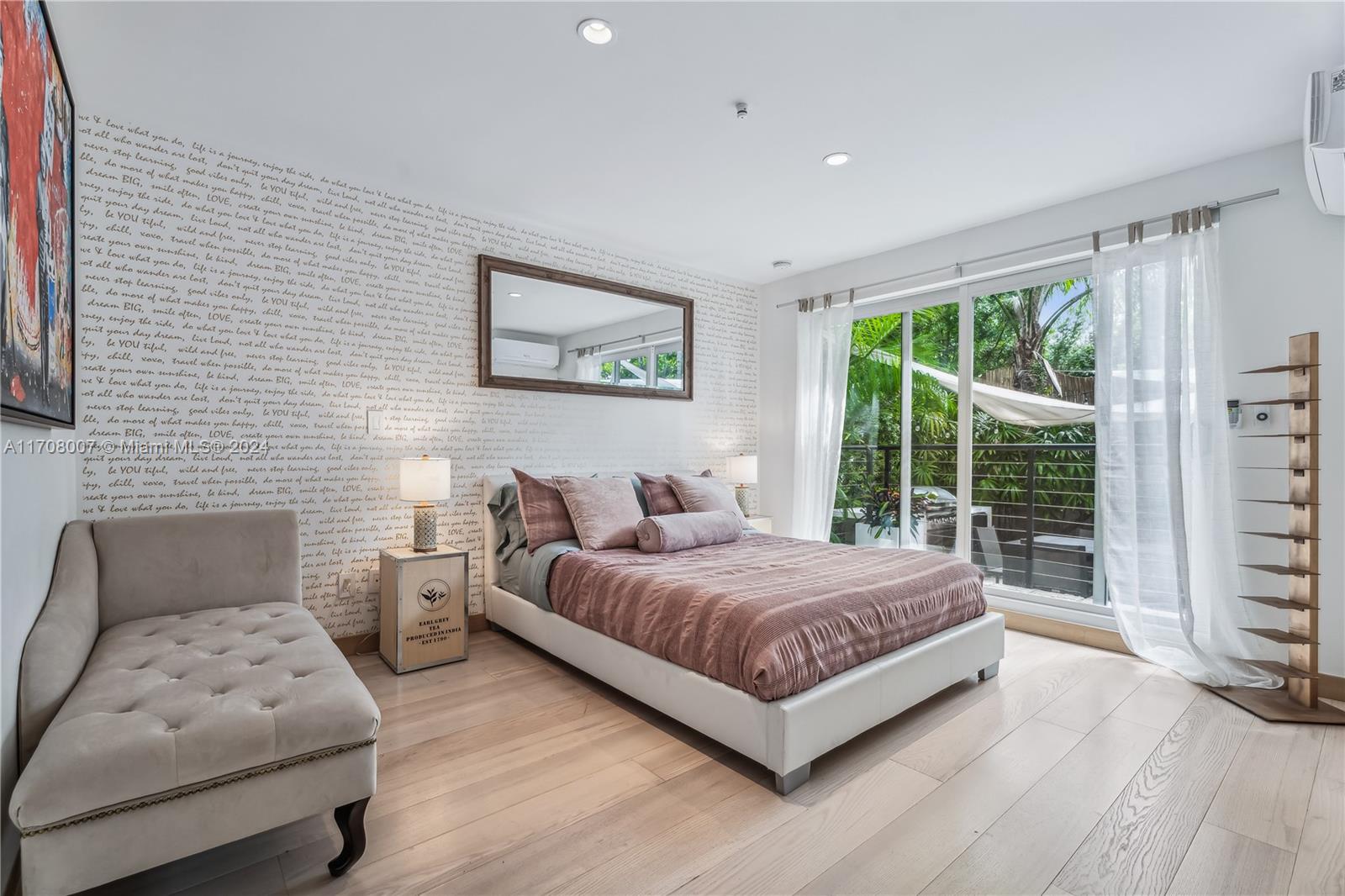 NAUTILUS SUB - Residential Lease