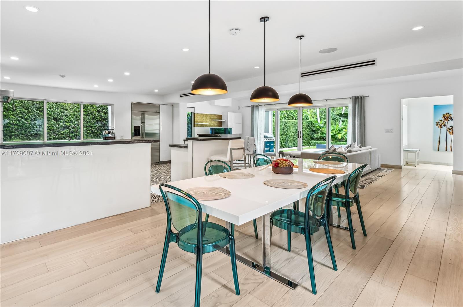 NAUTILUS SUB - Residential Lease