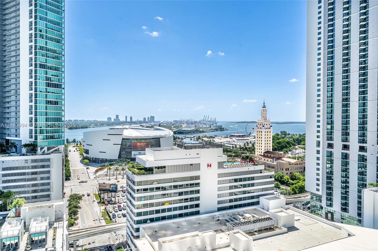 PARAMOUNT MIAMI WORLDCENT - Residential Lease