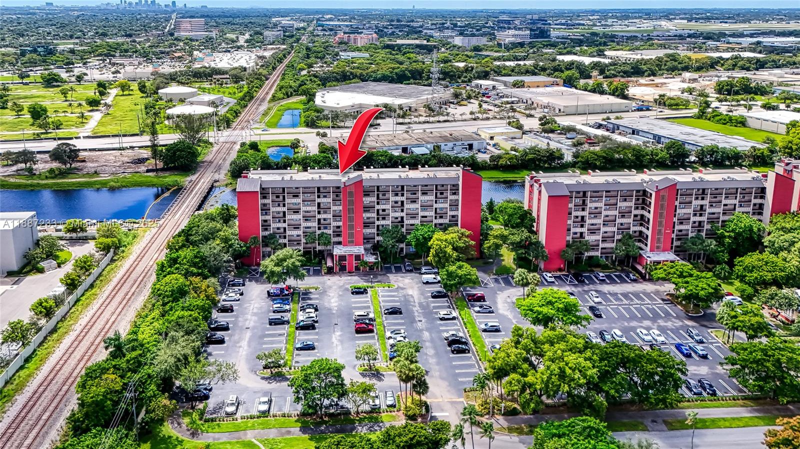 CYPRESS BEND CONDOMINIUM - Residential