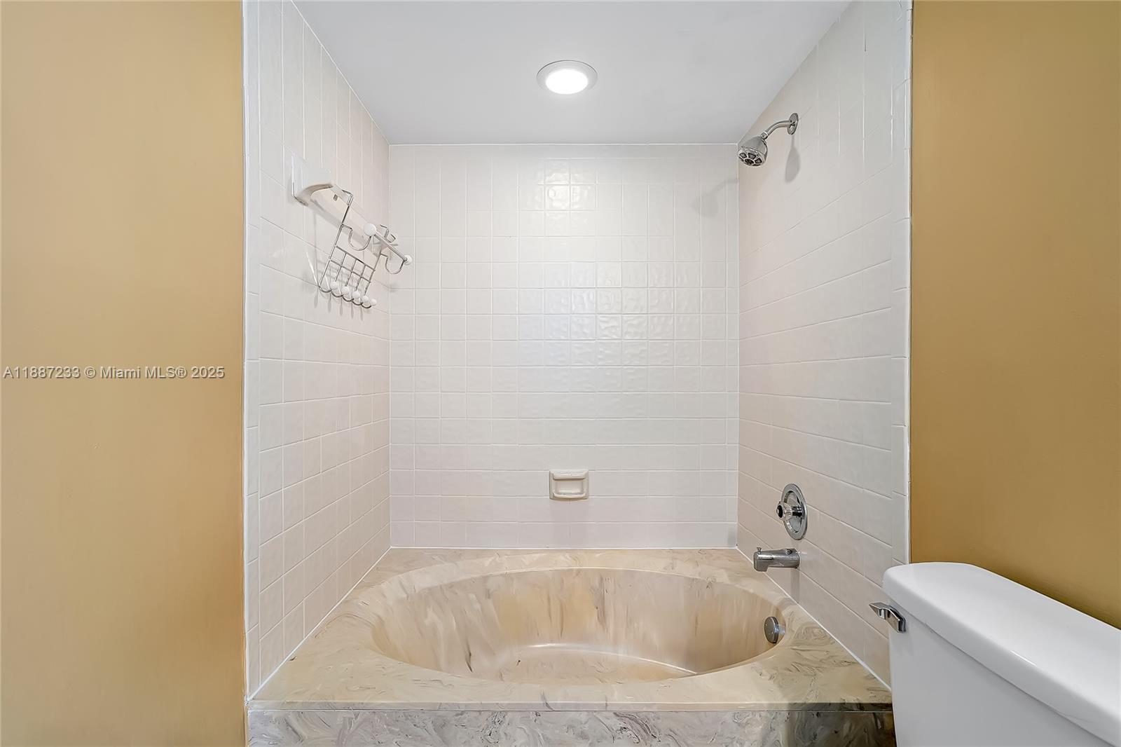 CYPRESS BEND CONDOMINIUM - Residential