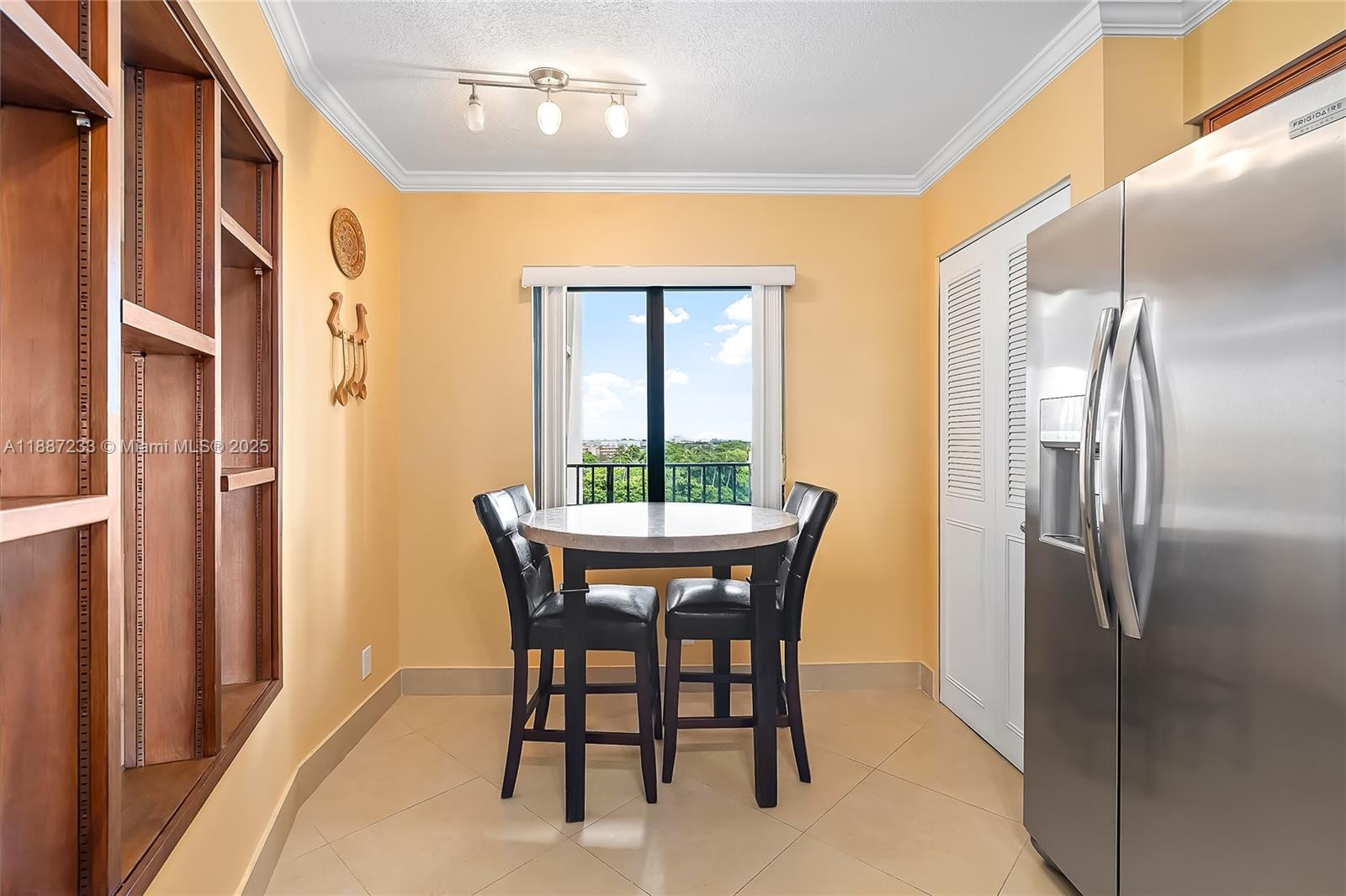 CYPRESS BEND CONDOMINIUM - Residential