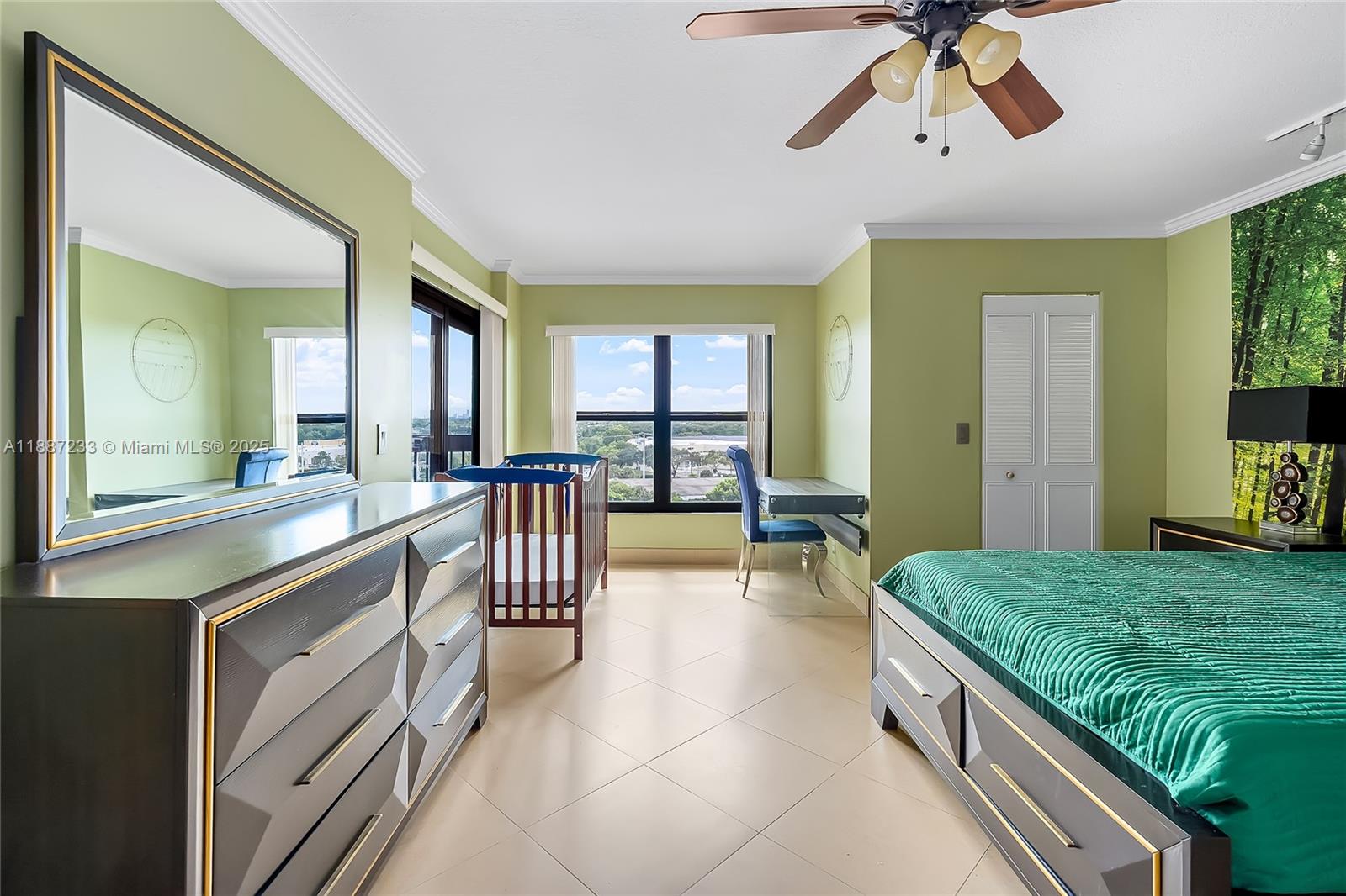 CYPRESS BEND CONDOMINIUM - Residential