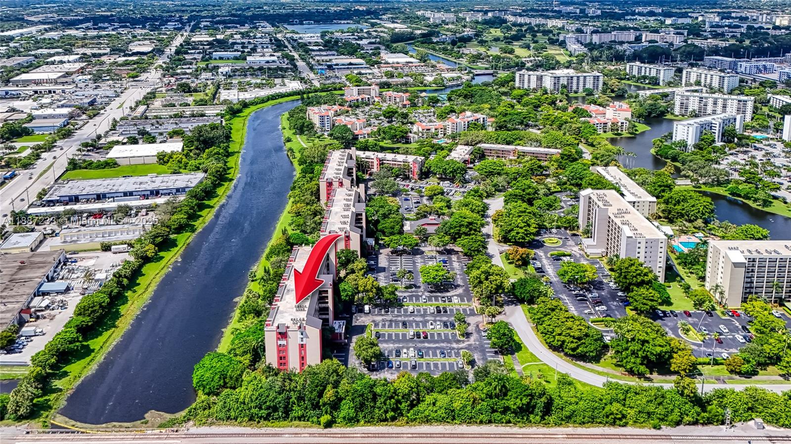 CYPRESS BEND CONDOMINIUM - Residential