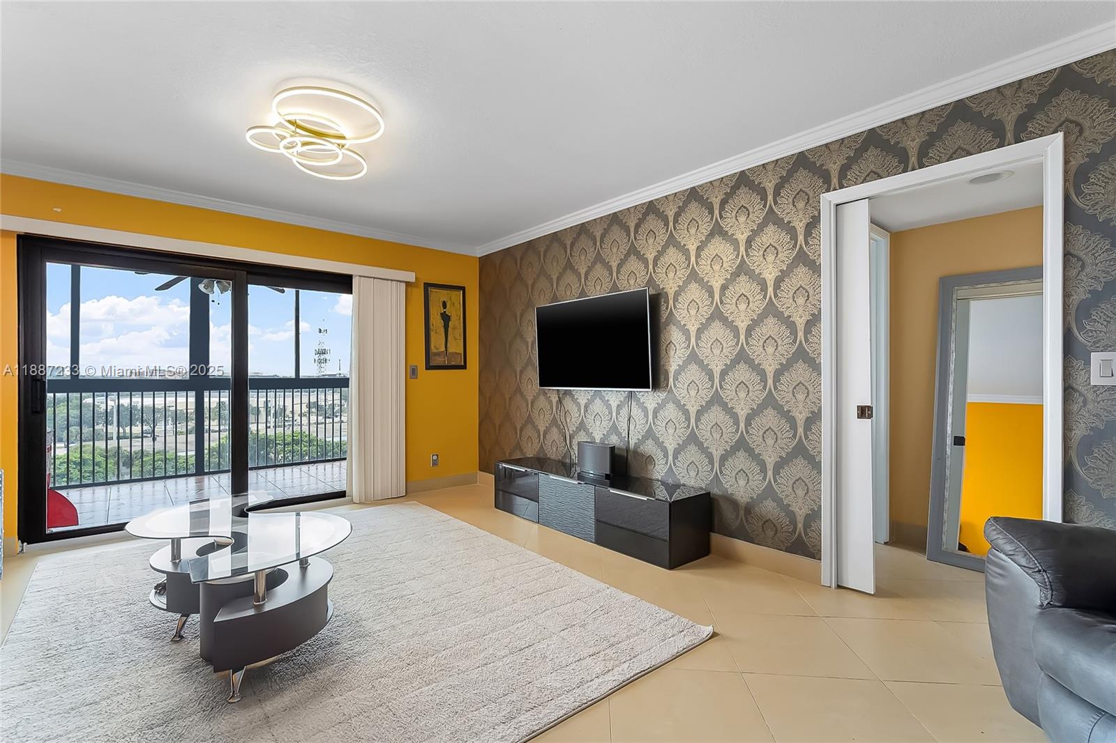 CYPRESS BEND CONDOMINIUM - Residential