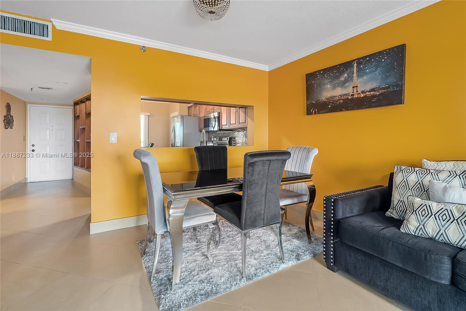 CYPRESS BEND CONDOMINIUM - Residential