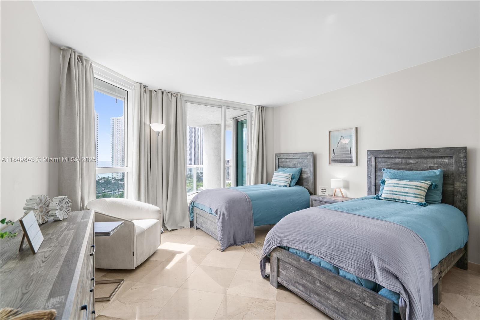 OCEANIA V CONDO - Residential Lease