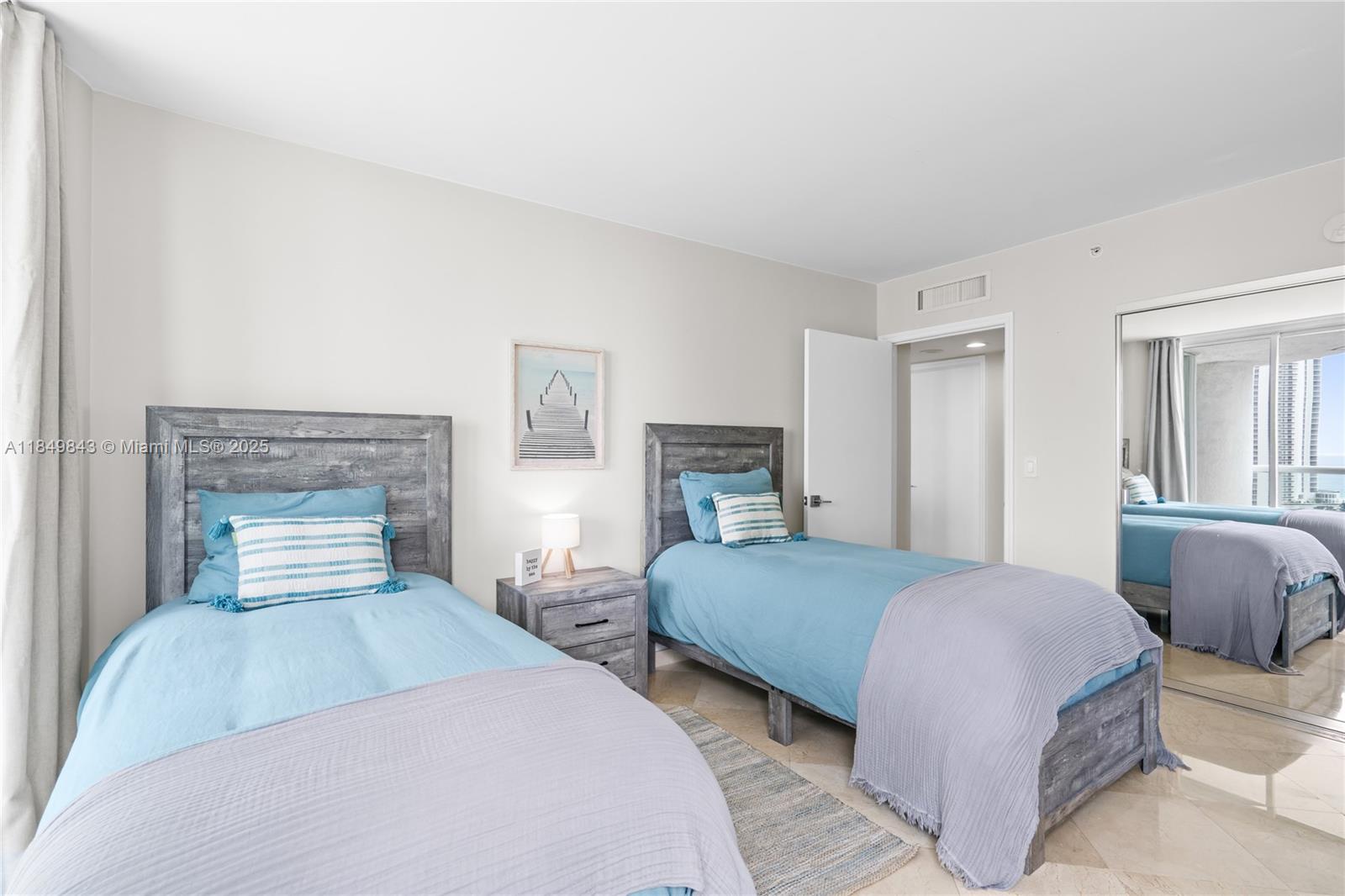 OCEANIA V CONDO - Residential Lease