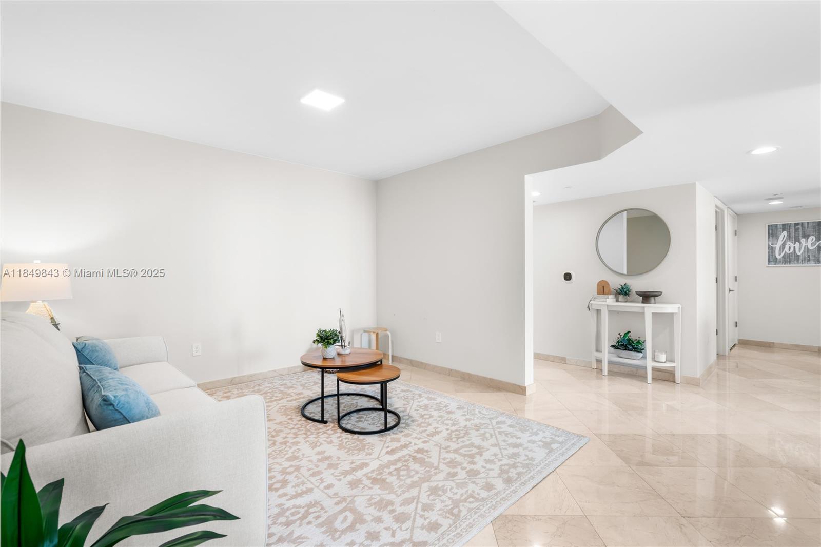 OCEANIA V CONDO - Residential Lease