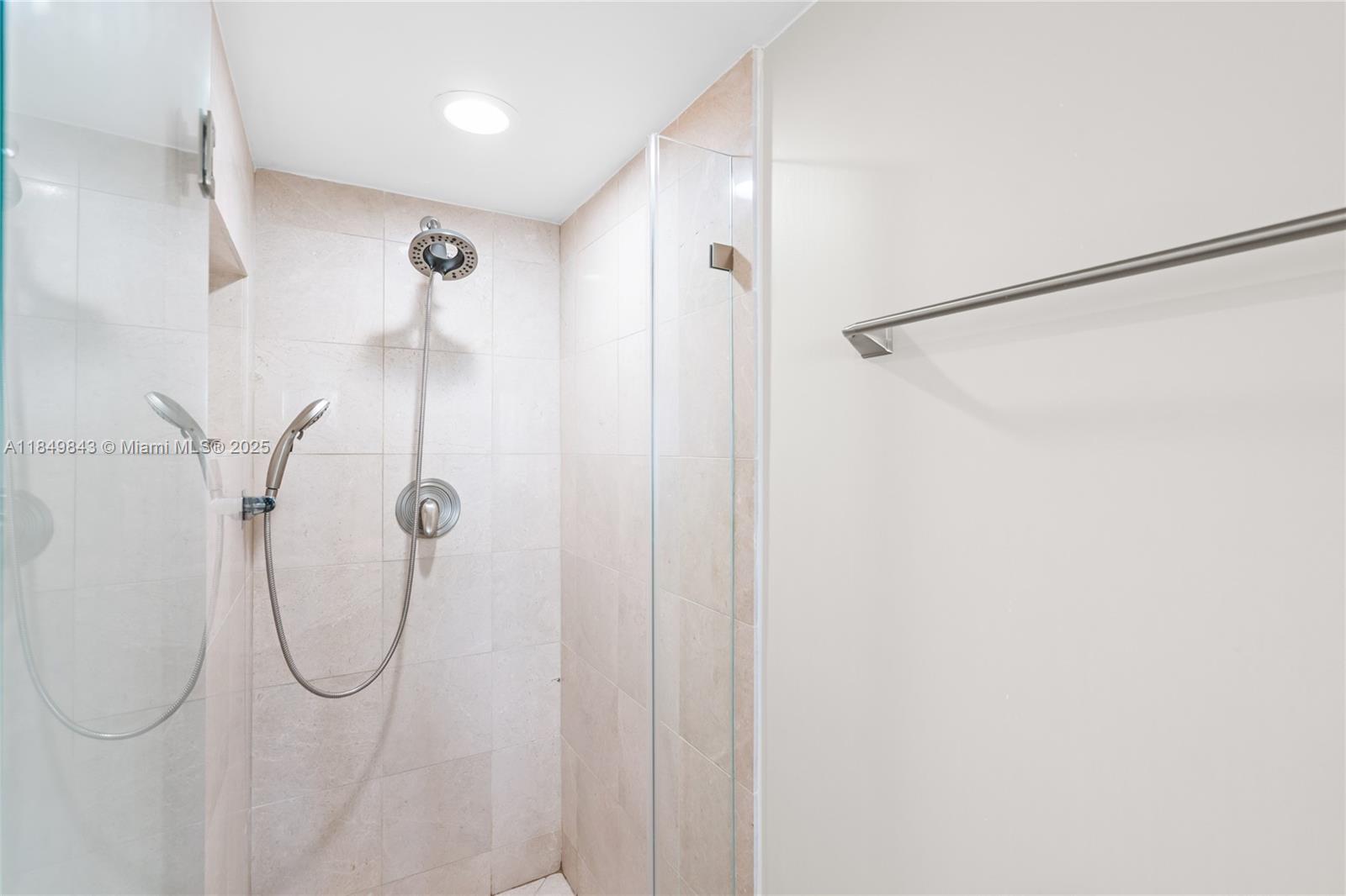 OCEANIA V CONDO - Residential Lease