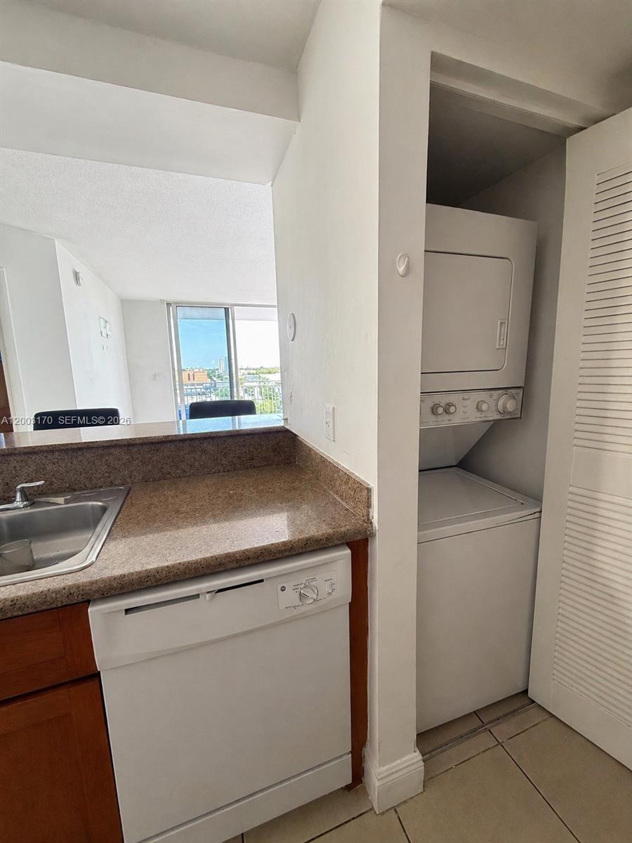 219 NW 12th Ave 709