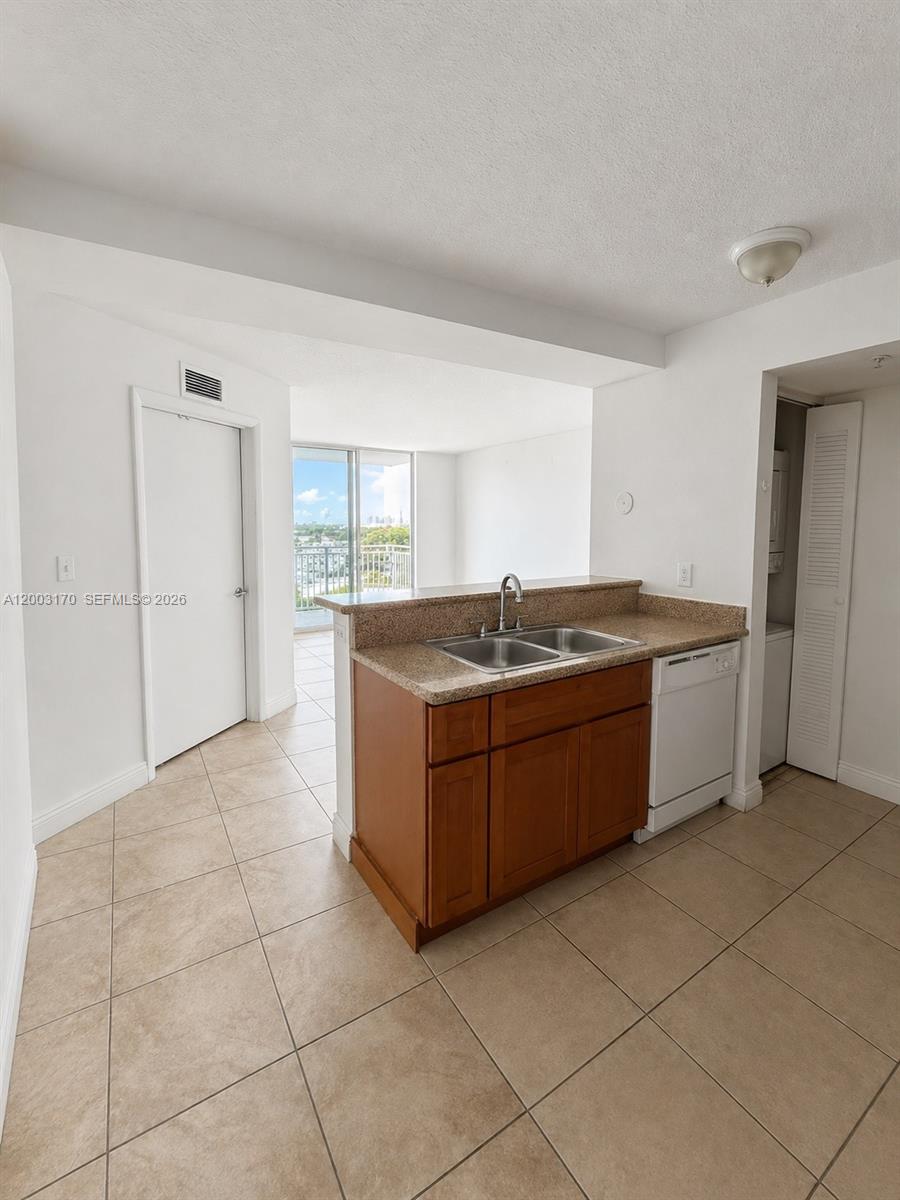 219 NW 12th Ave 709