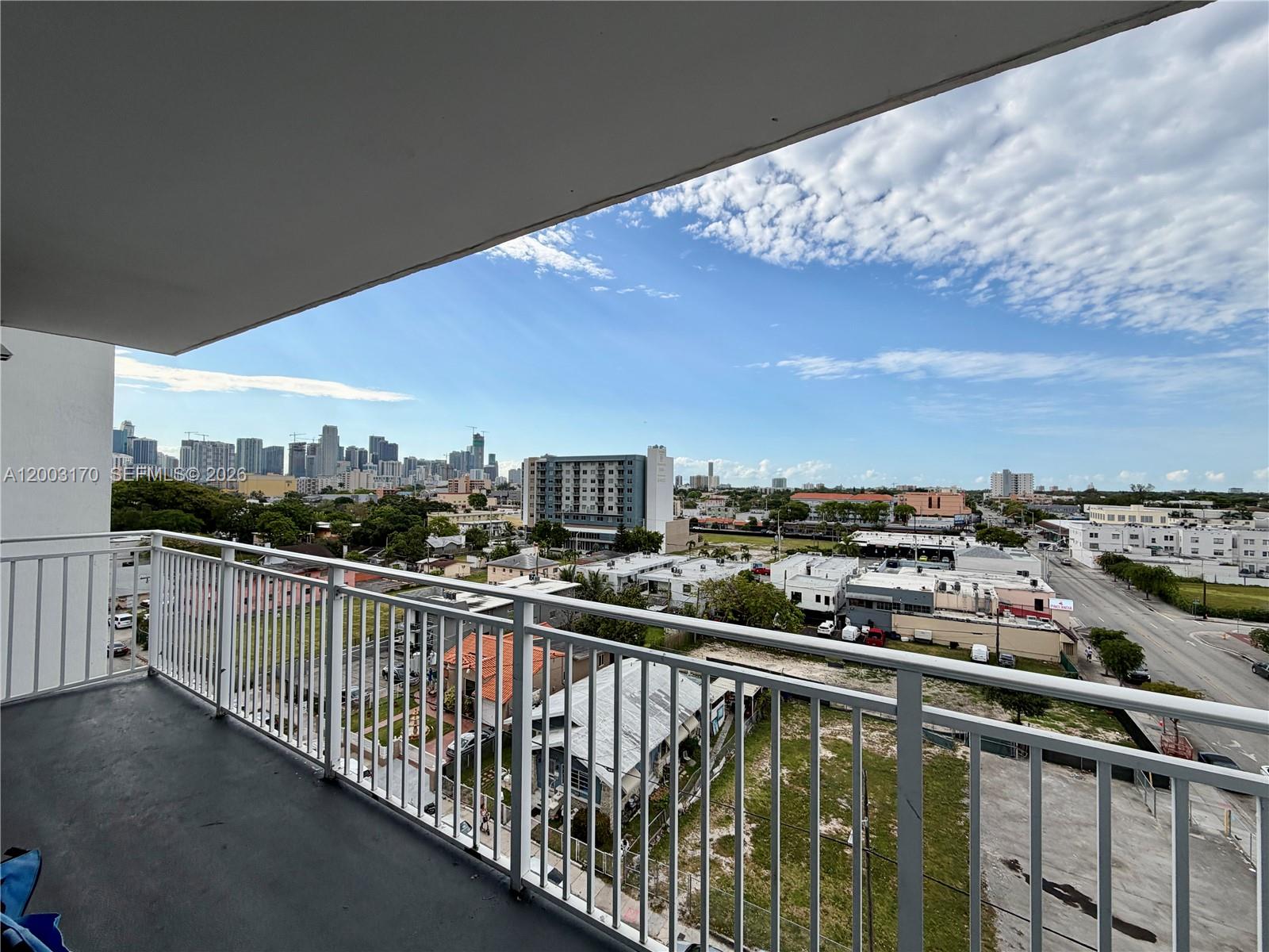 SAN LORENZO CONDO - Residential Lease