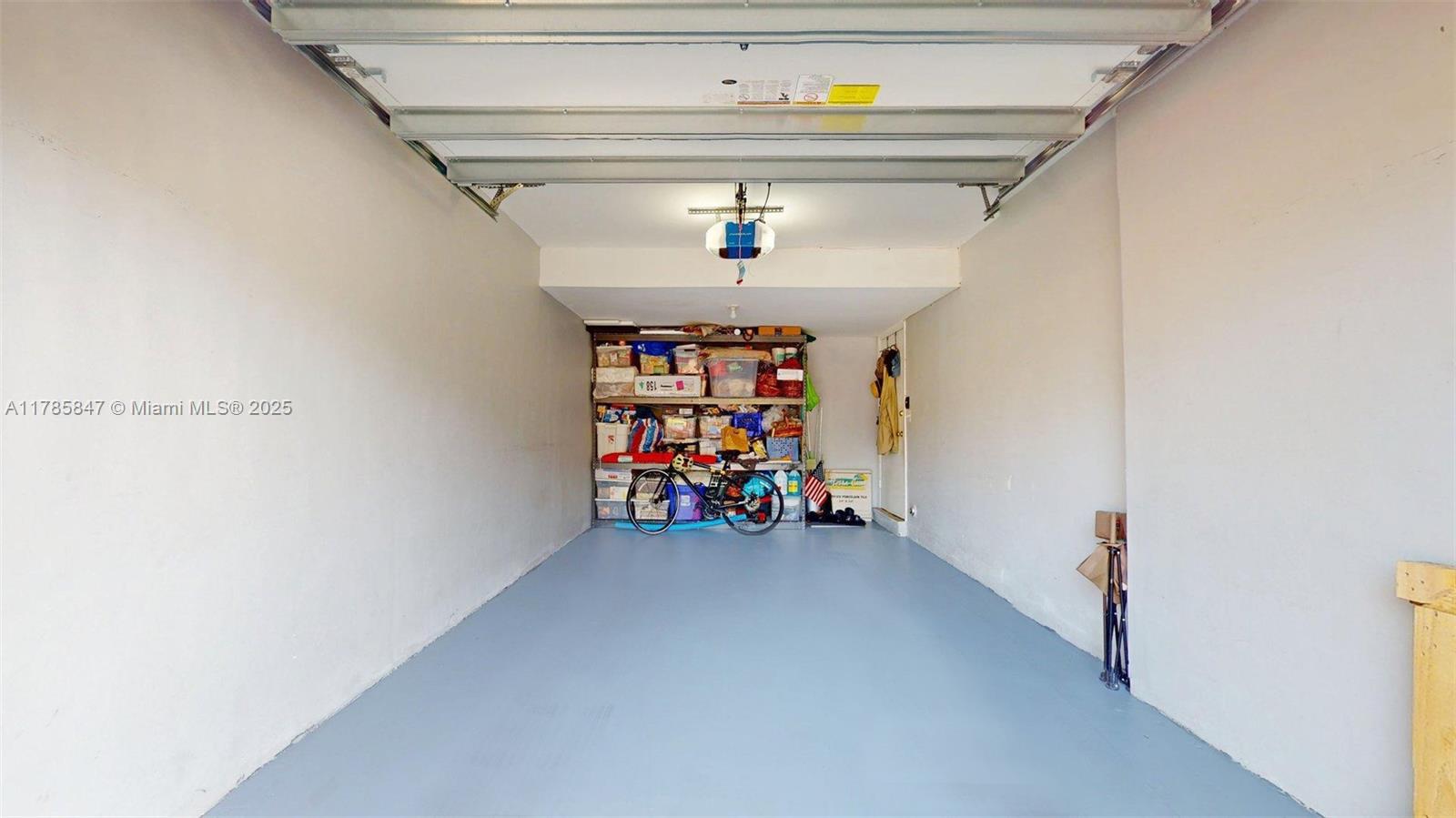 PEMBROKE LAKES SOUTH - Residential