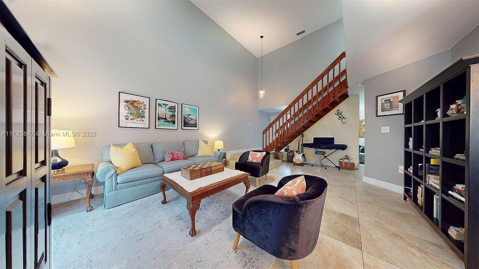 PEMBROKE LAKES SOUTH - Residential