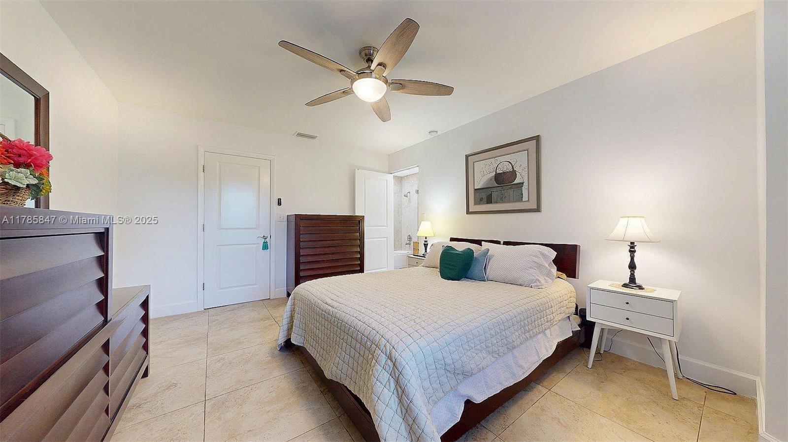 PEMBROKE LAKES SOUTH - Residential