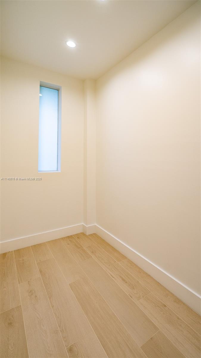 DEVERAS SUB - Residential