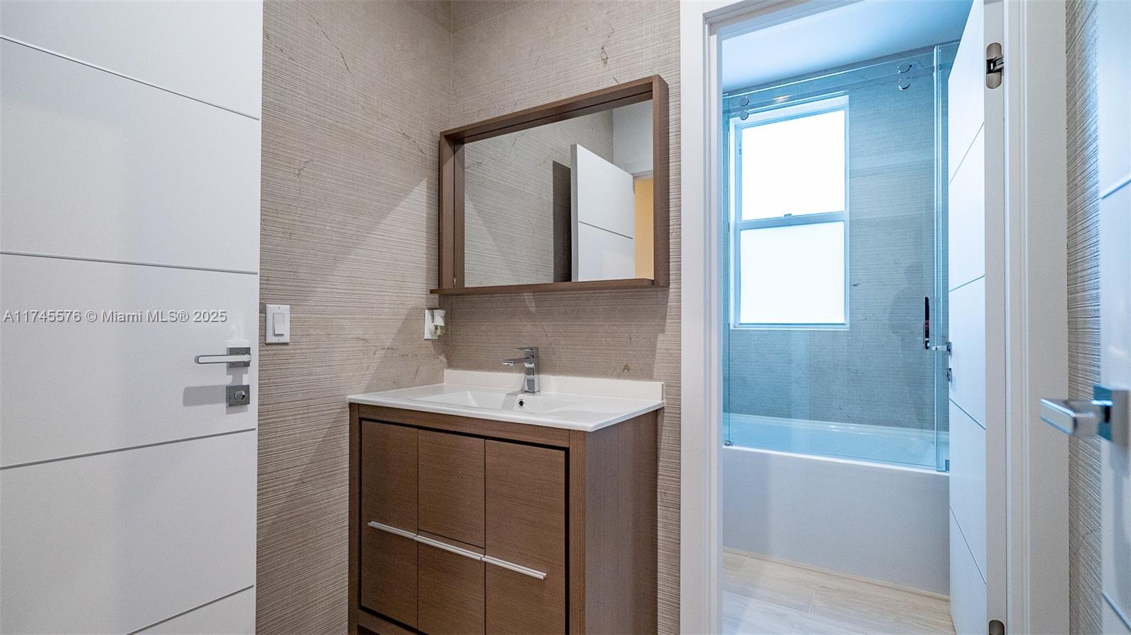 DEVERAS SUB - Residential