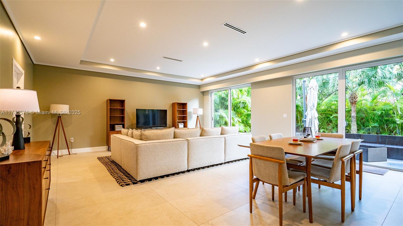 DEVERAS SUB - Residential