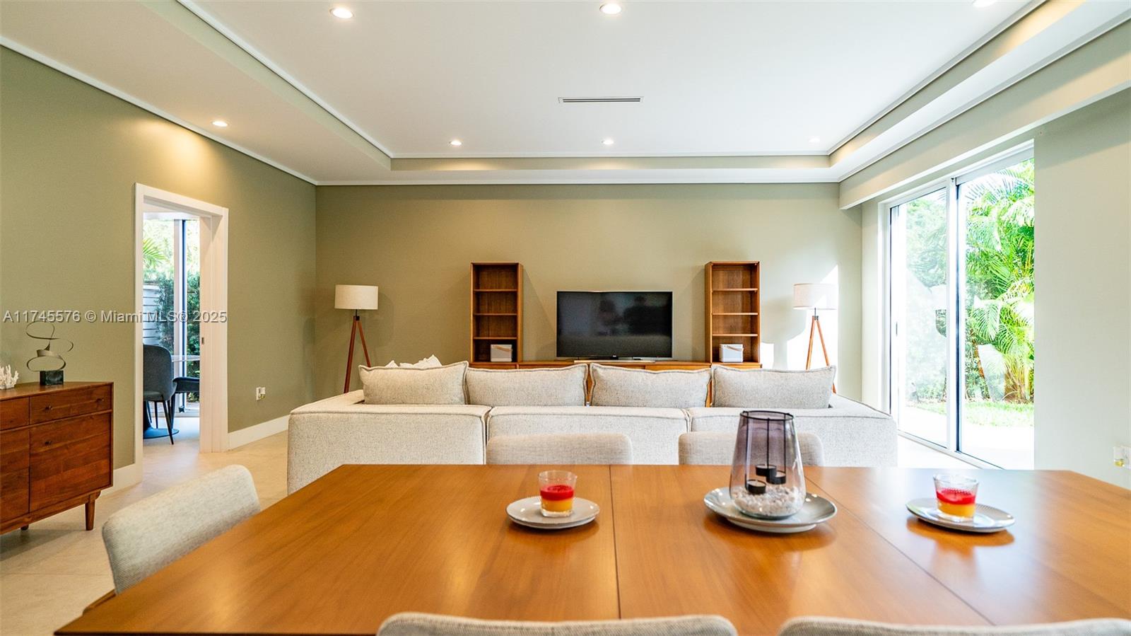 DEVERAS SUB - Residential