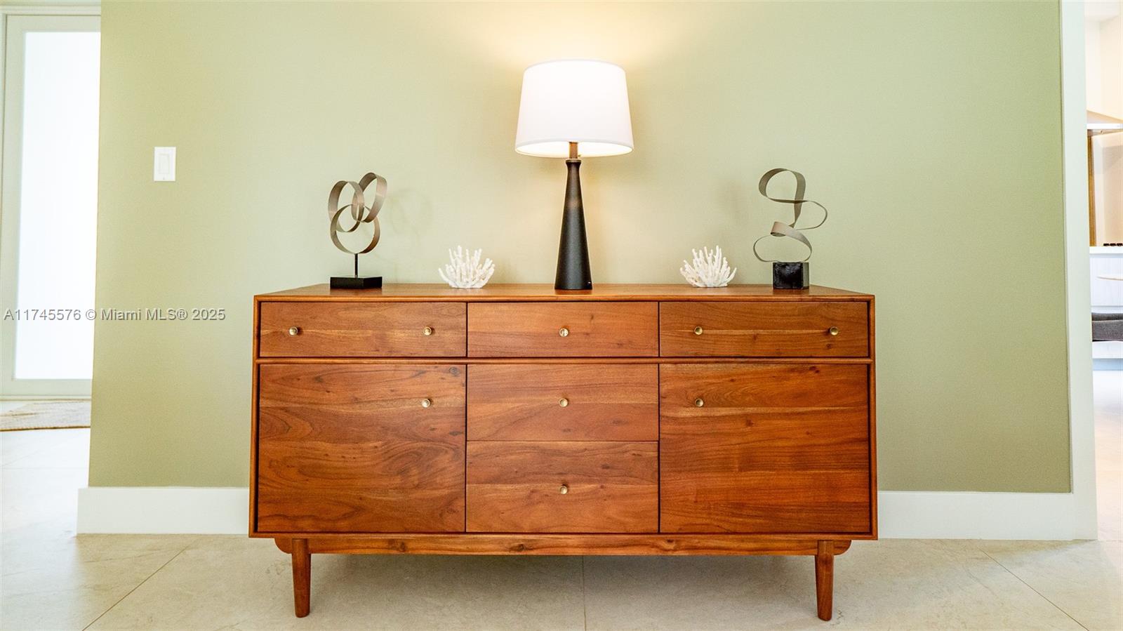 DEVERAS SUB - Residential