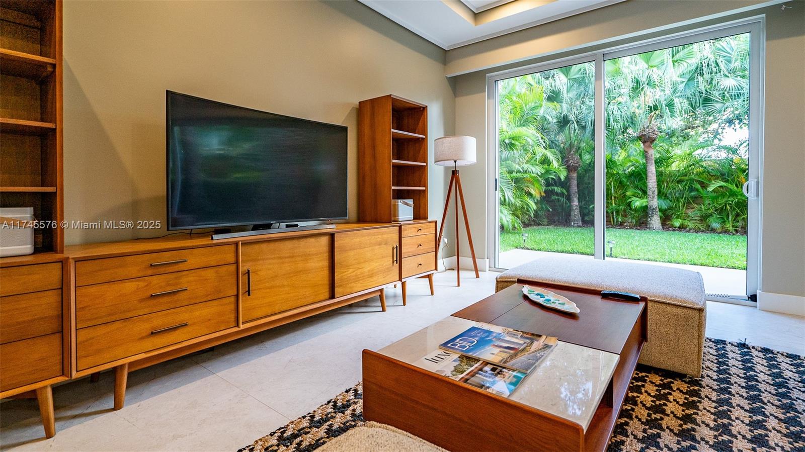 DEVERAS SUB - Residential