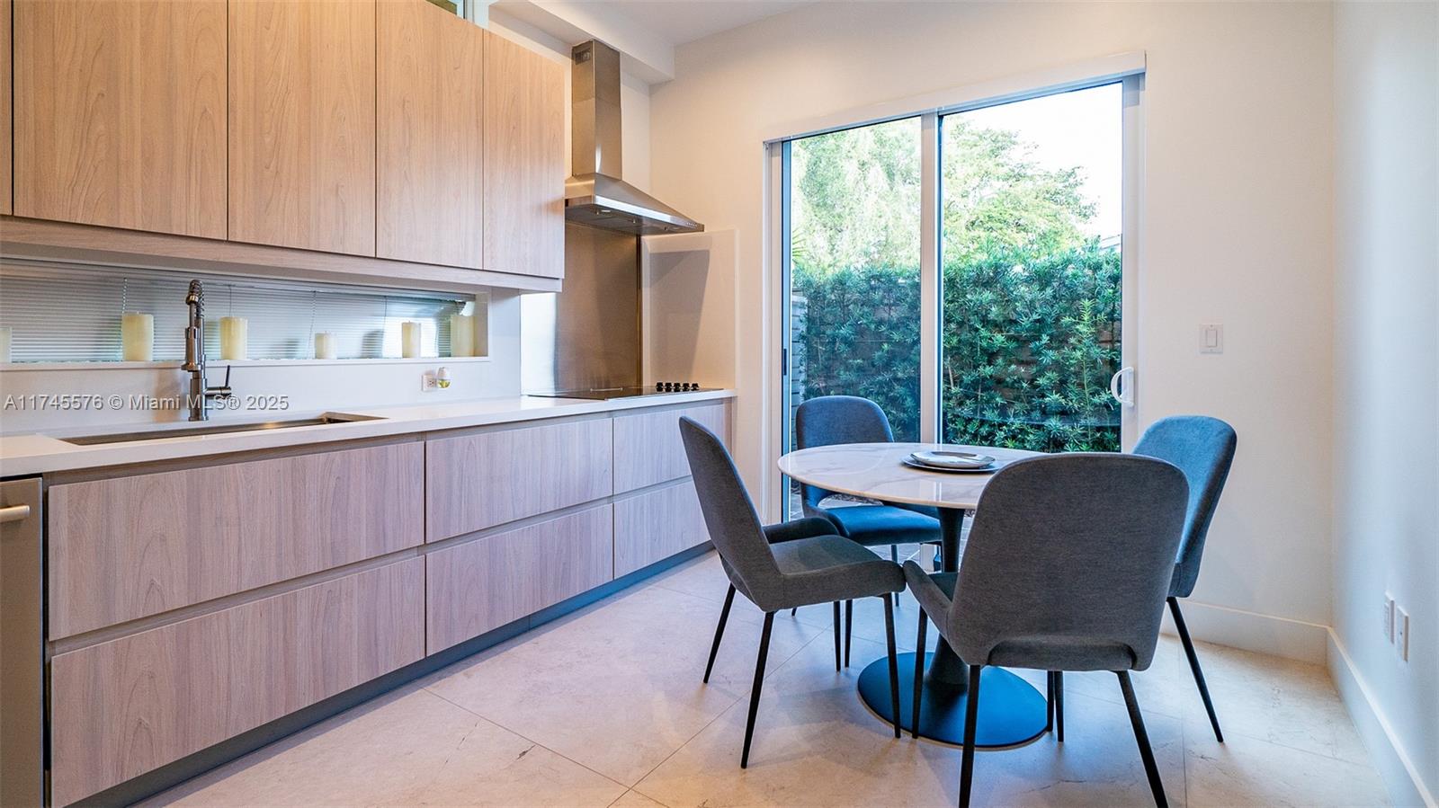 DEVERAS SUB - Residential