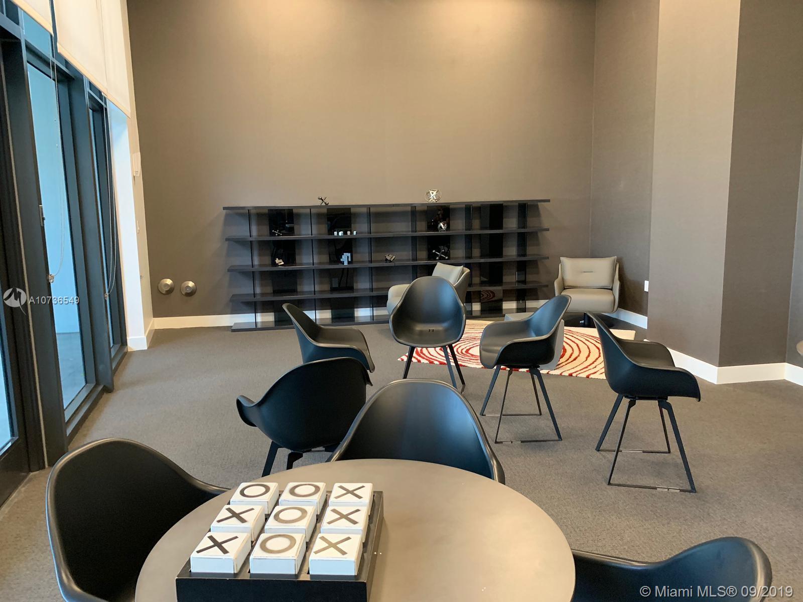 CANVAS CONDO - Residential Lease