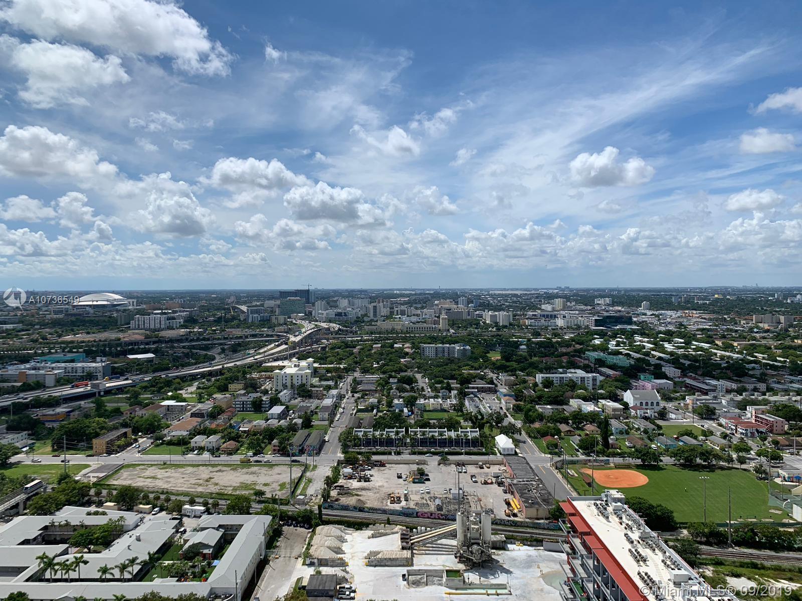 CANVAS CONDO - Residential Lease