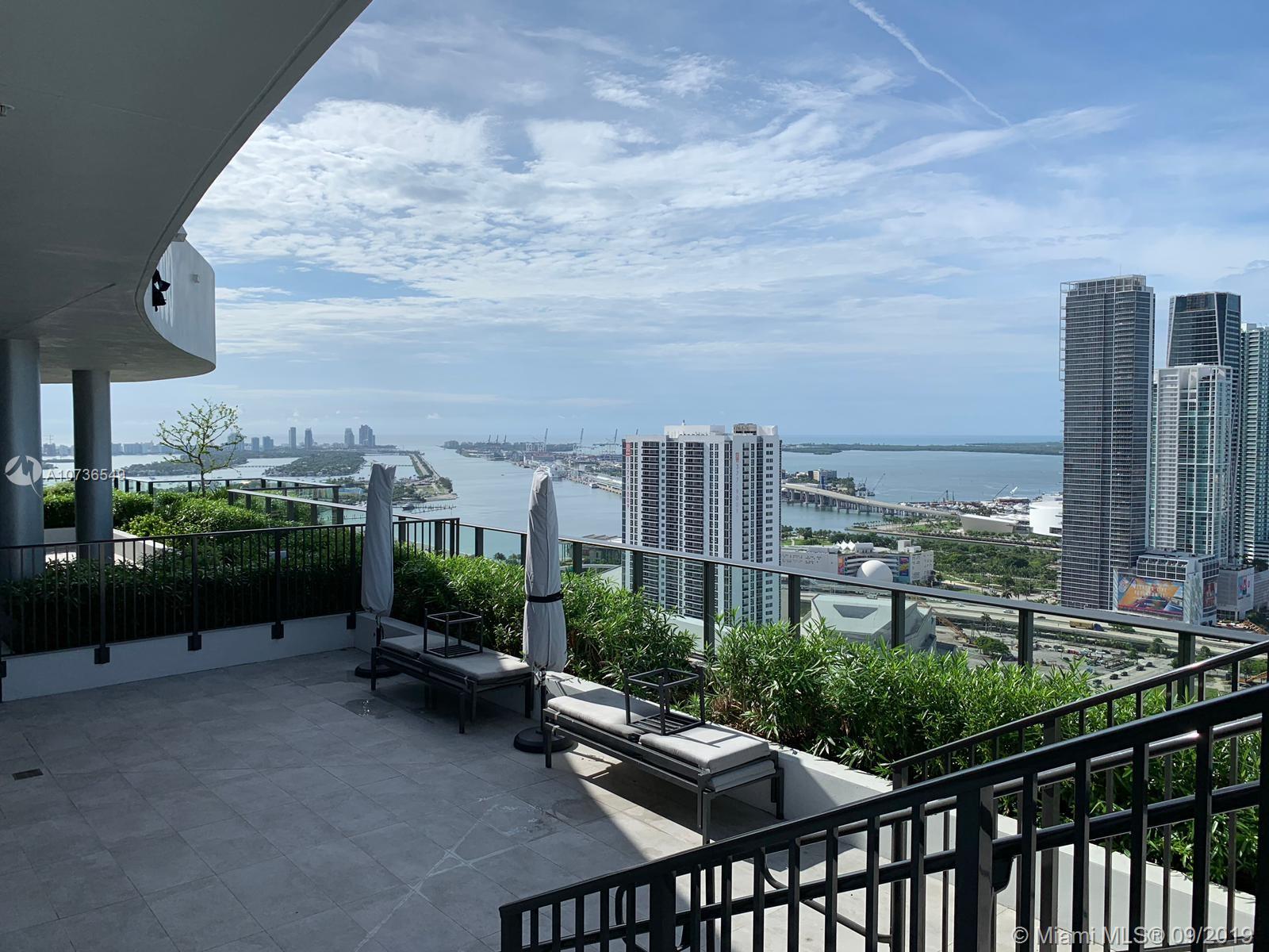 CANVAS CONDO - Residential Lease
