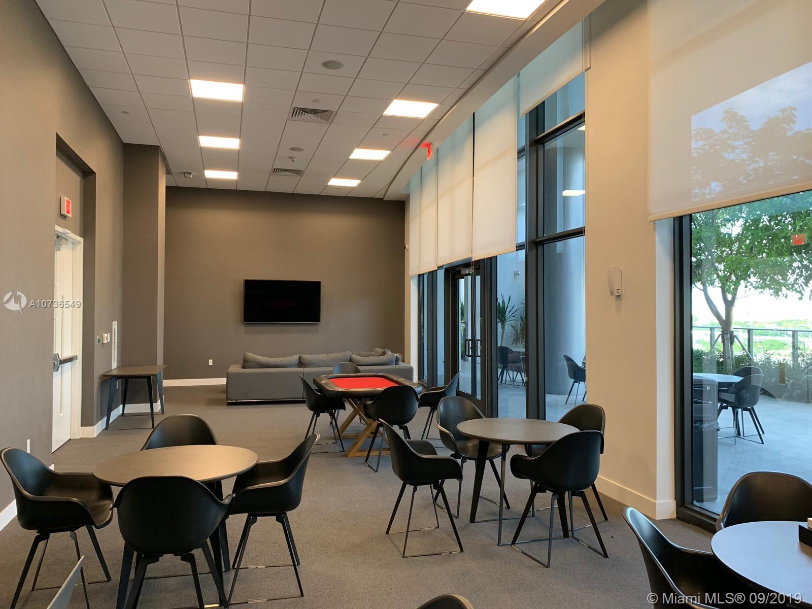 CANVAS CONDO - Residential Lease