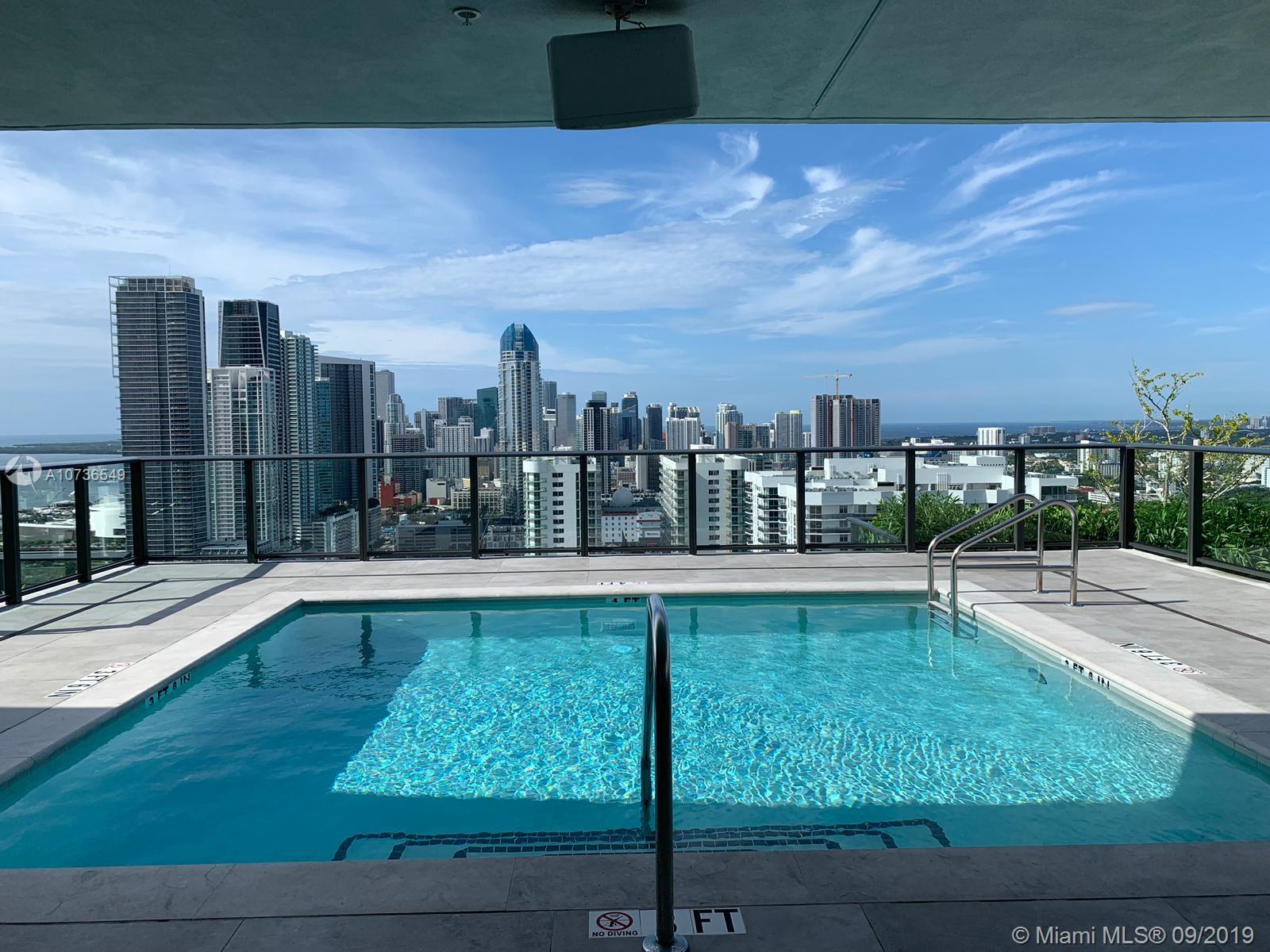 CANVAS CONDO - Residential Lease