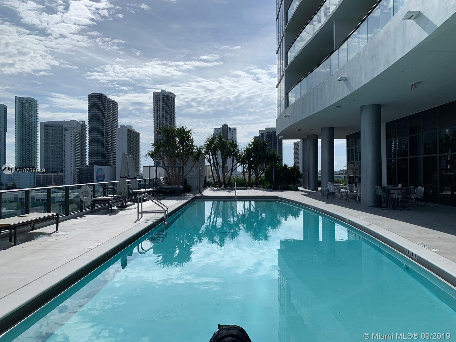 CANVAS CONDO - Residential Lease