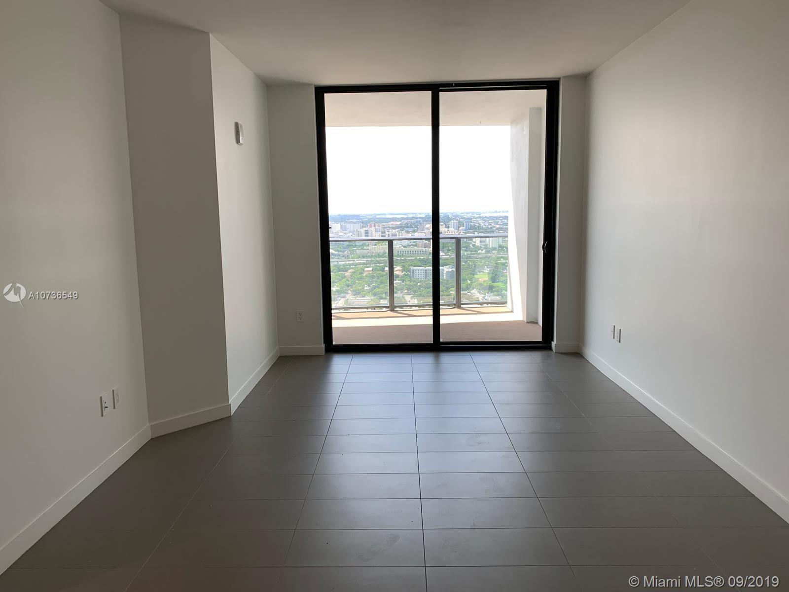 CANVAS CONDO - Residential Lease