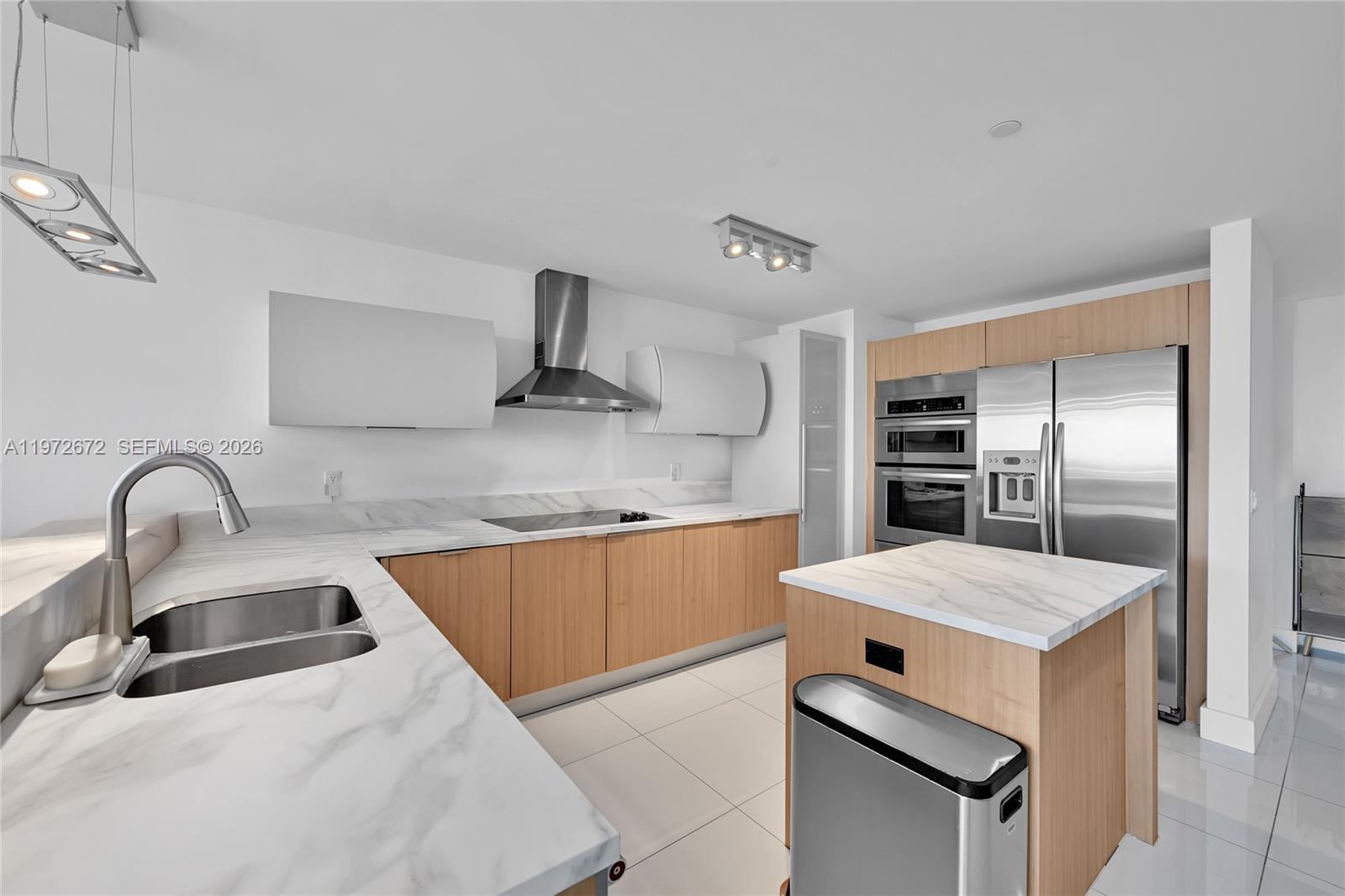 ARTECH RESIDENCES AT AVEN - Residential