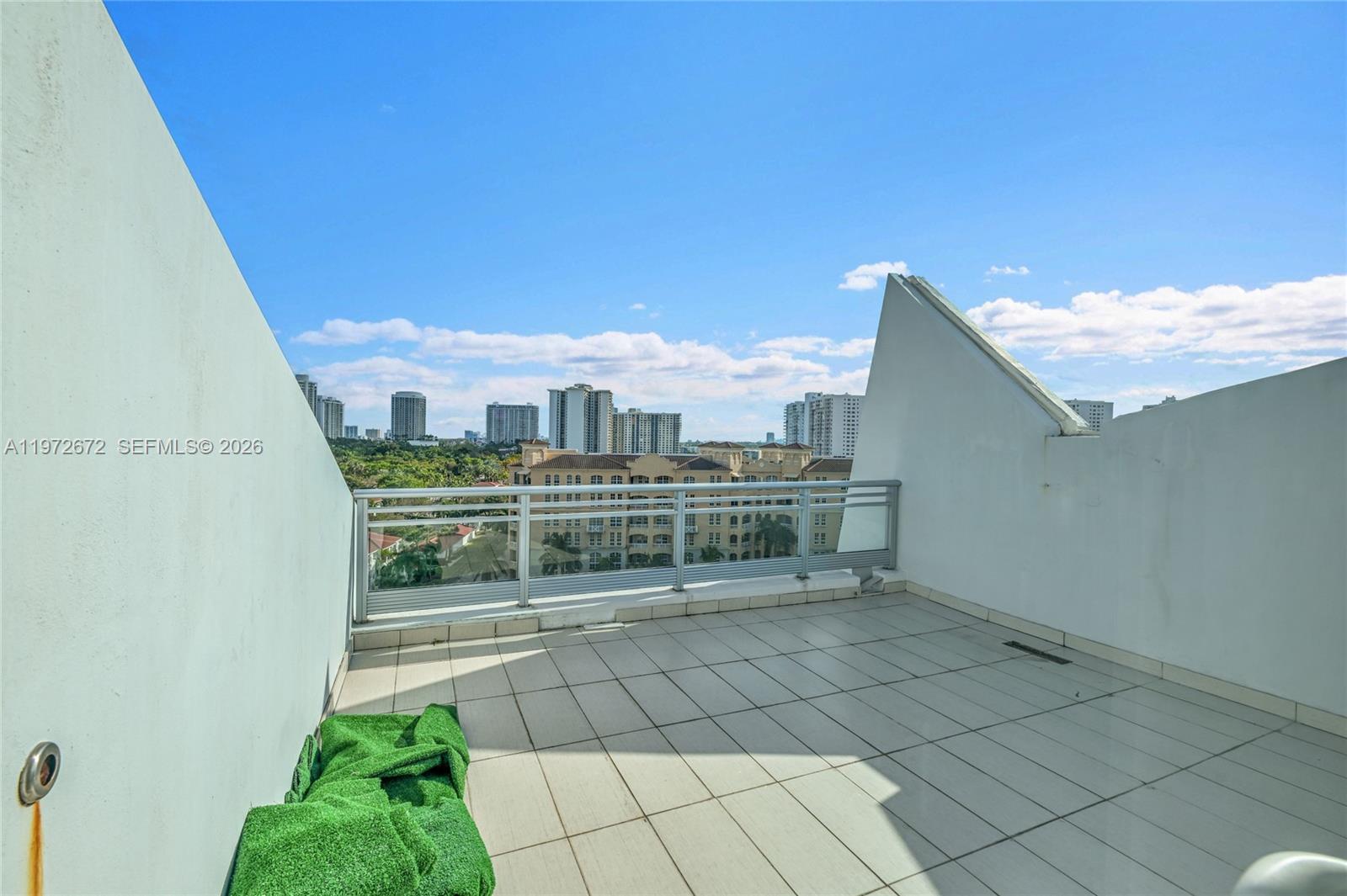 ARTECH RESIDENCES AT AVEN - Residential