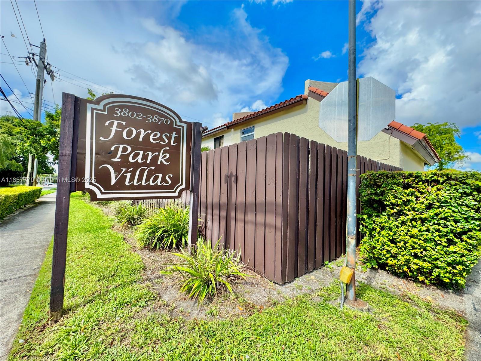 HOLLYWOOD RIDGE FARMS - Residential Lease