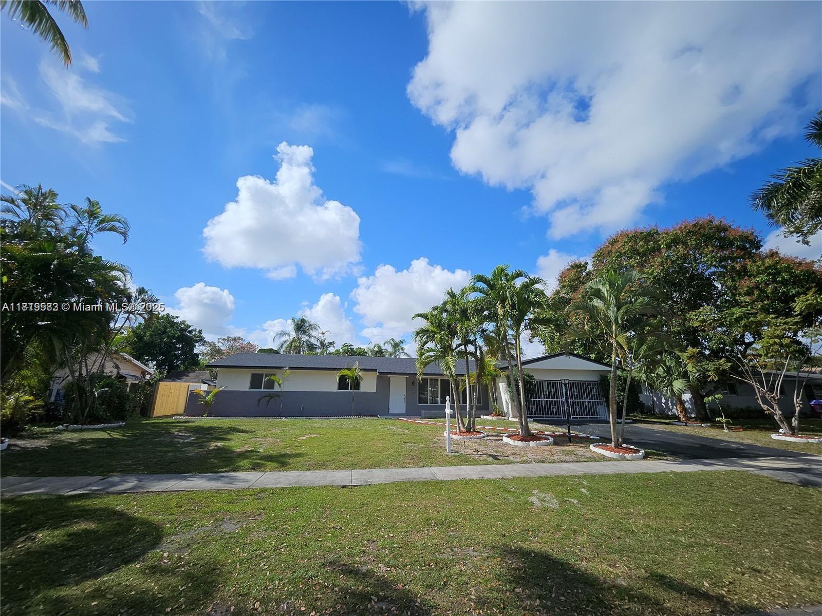 Property for Sale at 221 Sw 53rd Ave, Plantation, Miami-Dade County, Florida - Bedrooms: 3 
Bathrooms: 2  - $737,000