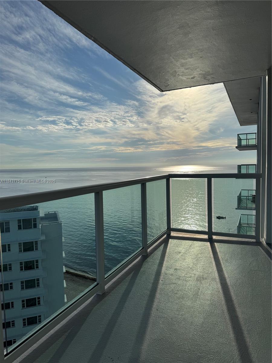 3550 Galt Ocean Dr 1910